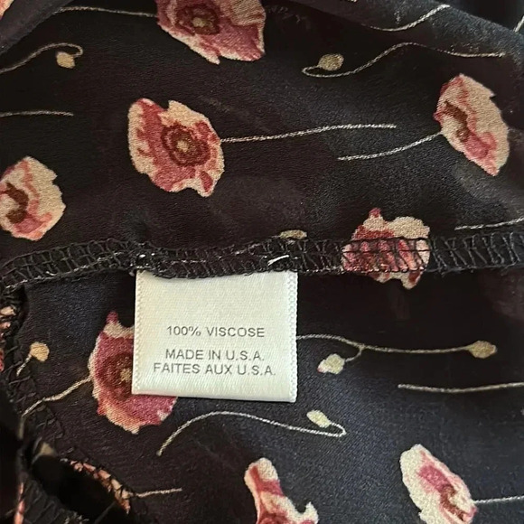 Misa Los Angeles sz XS navy floral print blouse with ruffles tie at chest EUC - Picture 8 of 9